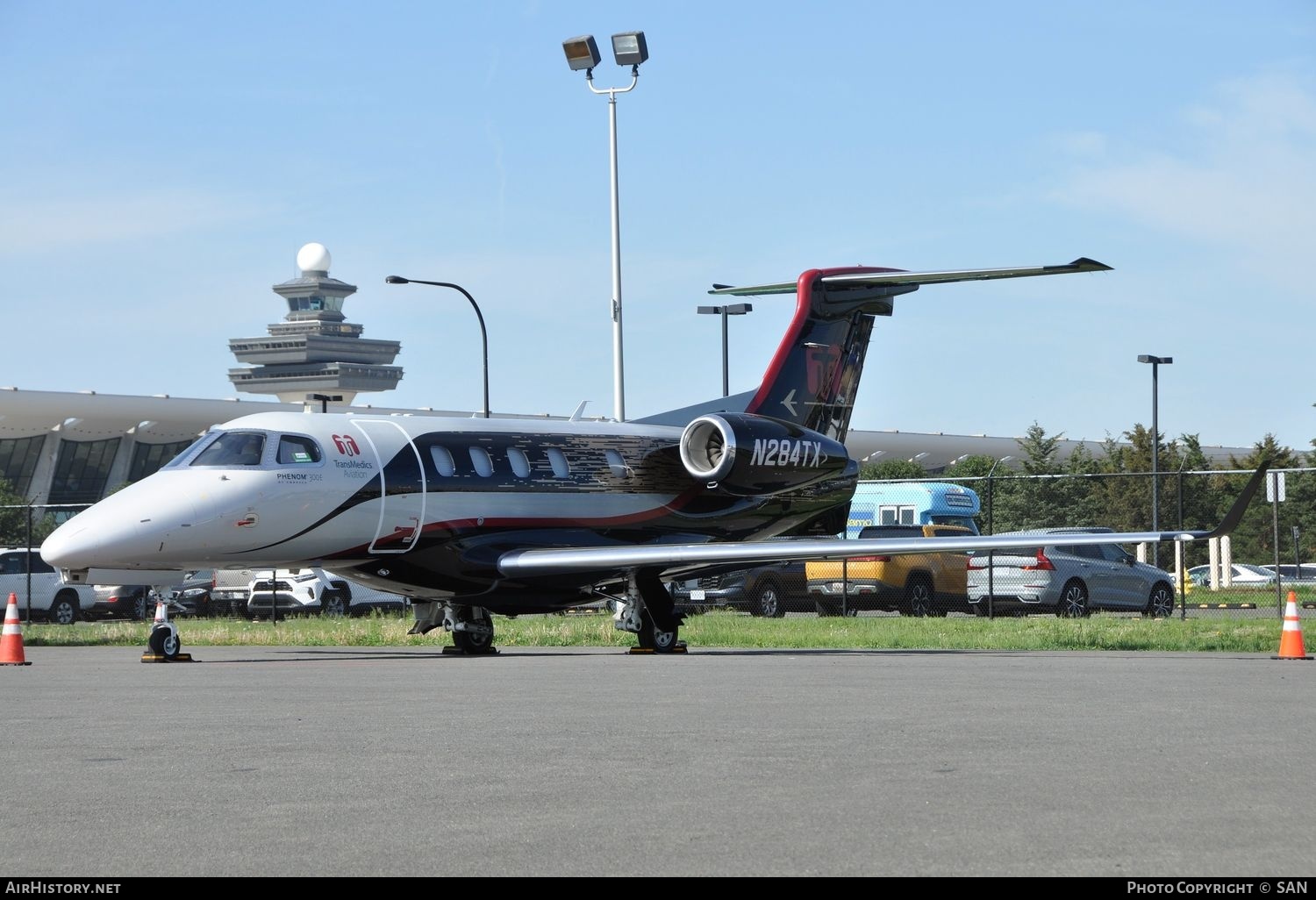 Aircraft Photo of N284TX | Embraer EMB-505 Phenom 300E | TransMedics Aviation | AirHistory.net #820552