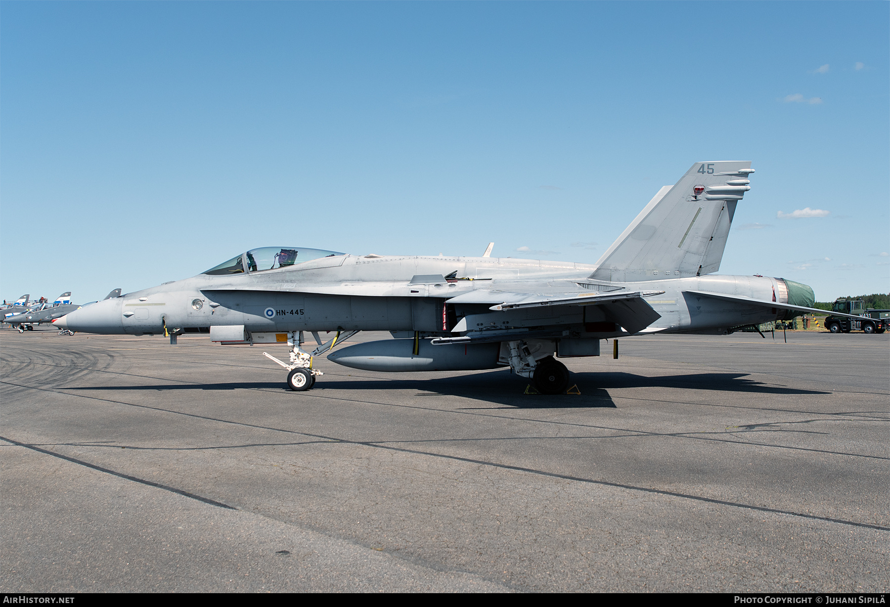 Aircraft Photo of HN-445 | McDonnell Douglas F/A-18C Hornet | Finland - Air Force | AirHistory.net #820613