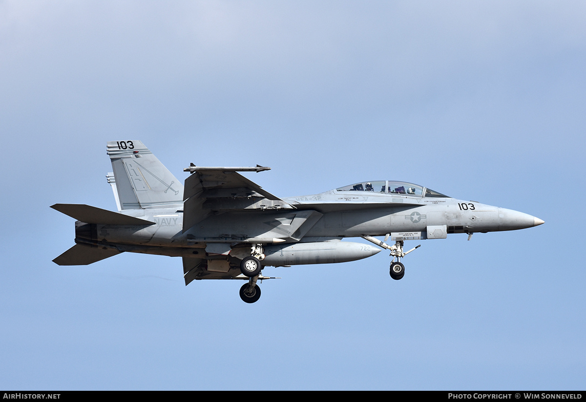Aircraft Photo of 166618 | Boeing F/A-18F Super Hornet | USA - Navy | AirHistory.net #820619