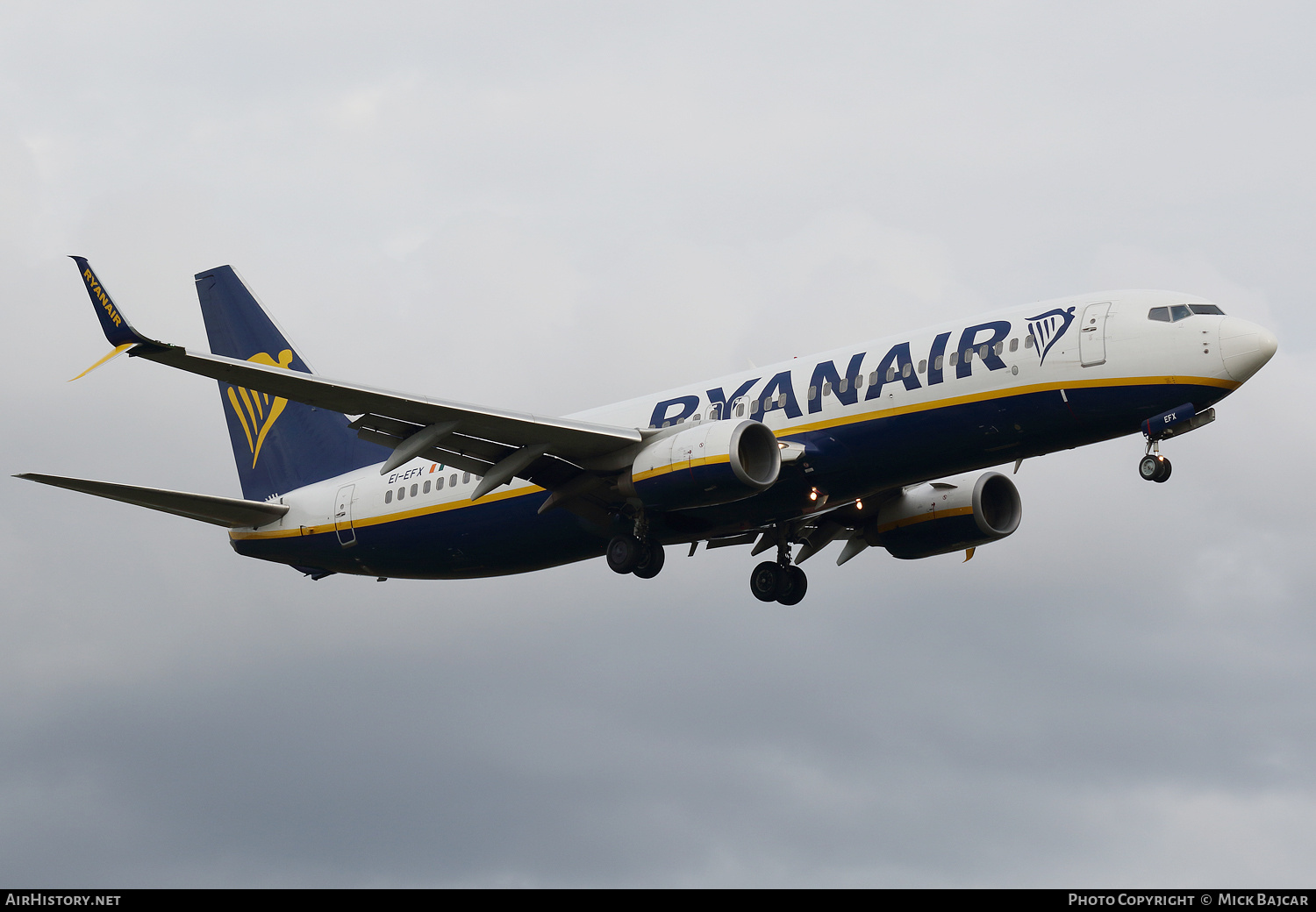 Aircraft Photo of EI-EFX | Boeing 737-8AS | Ryanair | AirHistory.net #820658