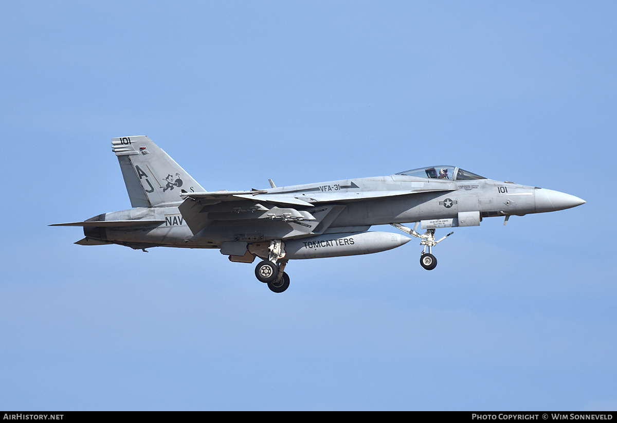 Aircraft Photo of 166777 | Boeing F/A-18E Super Hornet | USA - Navy | AirHistory.net #820774