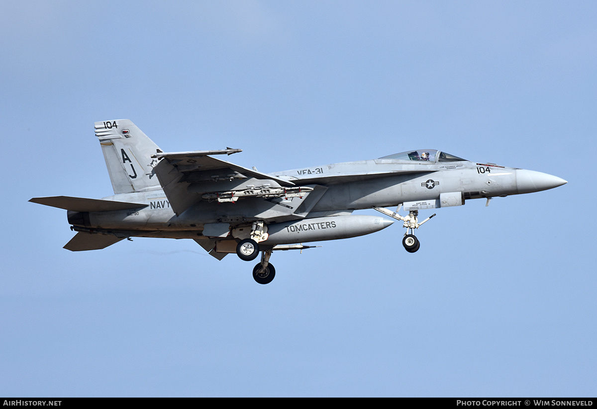 Aircraft Photo of 166780 | Boeing F/A-18E Super Hornet | USA - Navy | AirHistory.net #820777