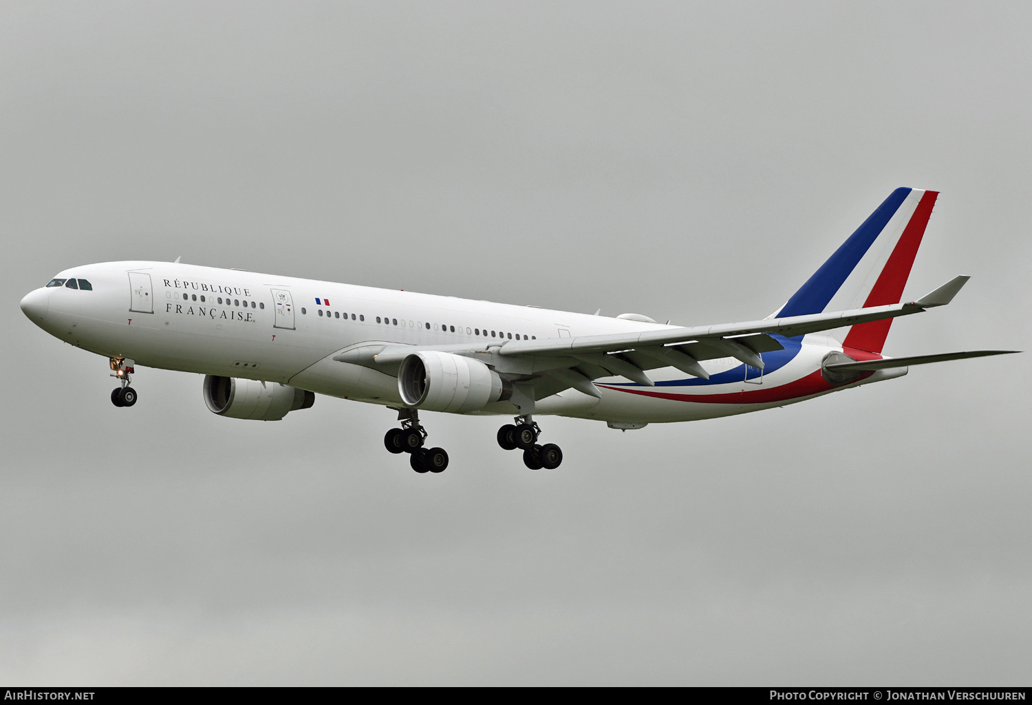 Aircraft Photo of 240 | Airbus A330-223 | France - Air Force | AirHistory.net #820820