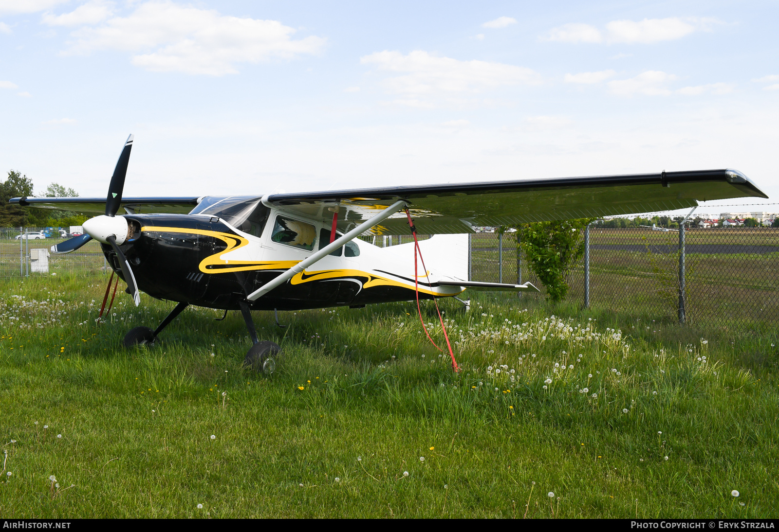 Aircraft Photo of SP-MKU | Cessna A185F Skywagon 185 | AirHistory.net #820862