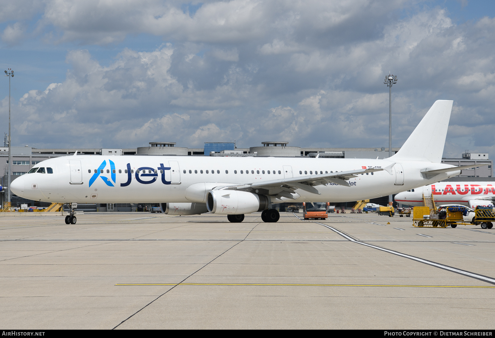 Aircraft Photo of TC-GPF | Airbus A321-231 | AJet - AnadoluJet | AirHistory.net #820889
