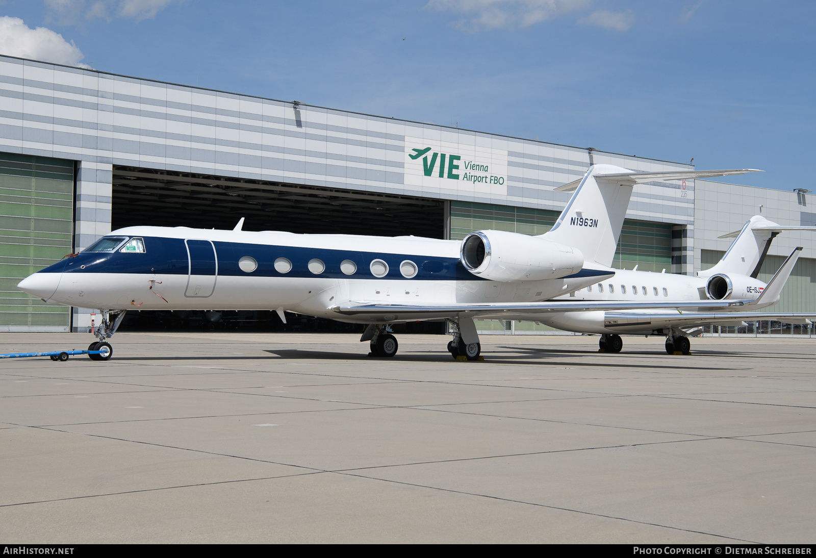 Aircraft Photo of N1963N | Gulfstream Aerospace G-IV-X Gulfstream G450 | AirHistory.net #820891