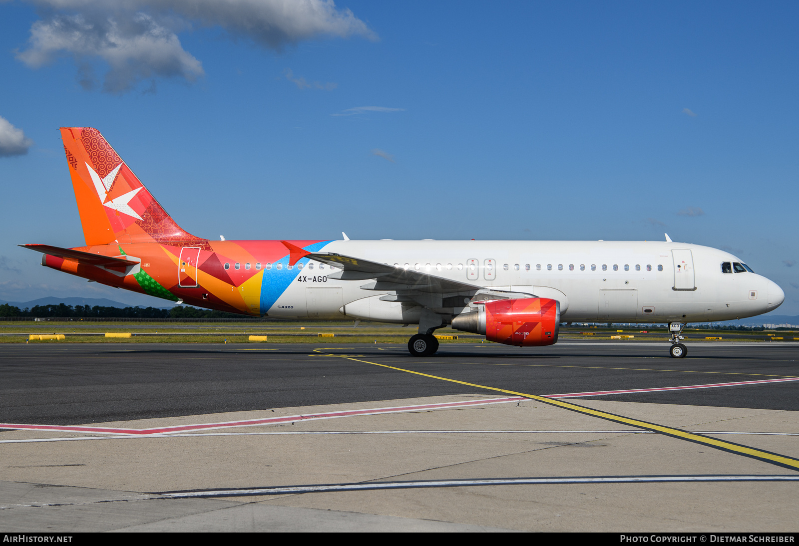 Aircraft Photo of 4X-AGO | Airbus A320-214 | AirHistory.net #820900