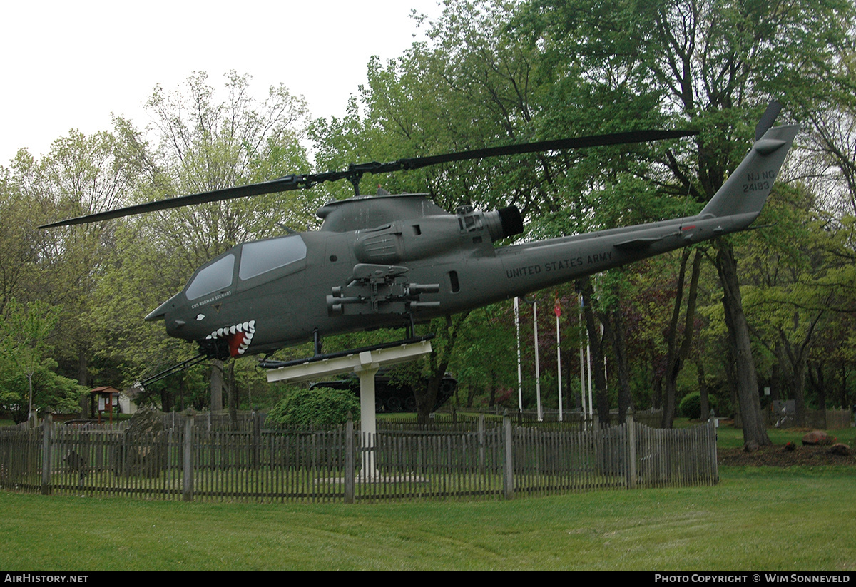 Aircraft Photo of 83-24193 / 24193 | Bell AH-1F Cobra (209) | USA - Army | AirHistory.net #820931