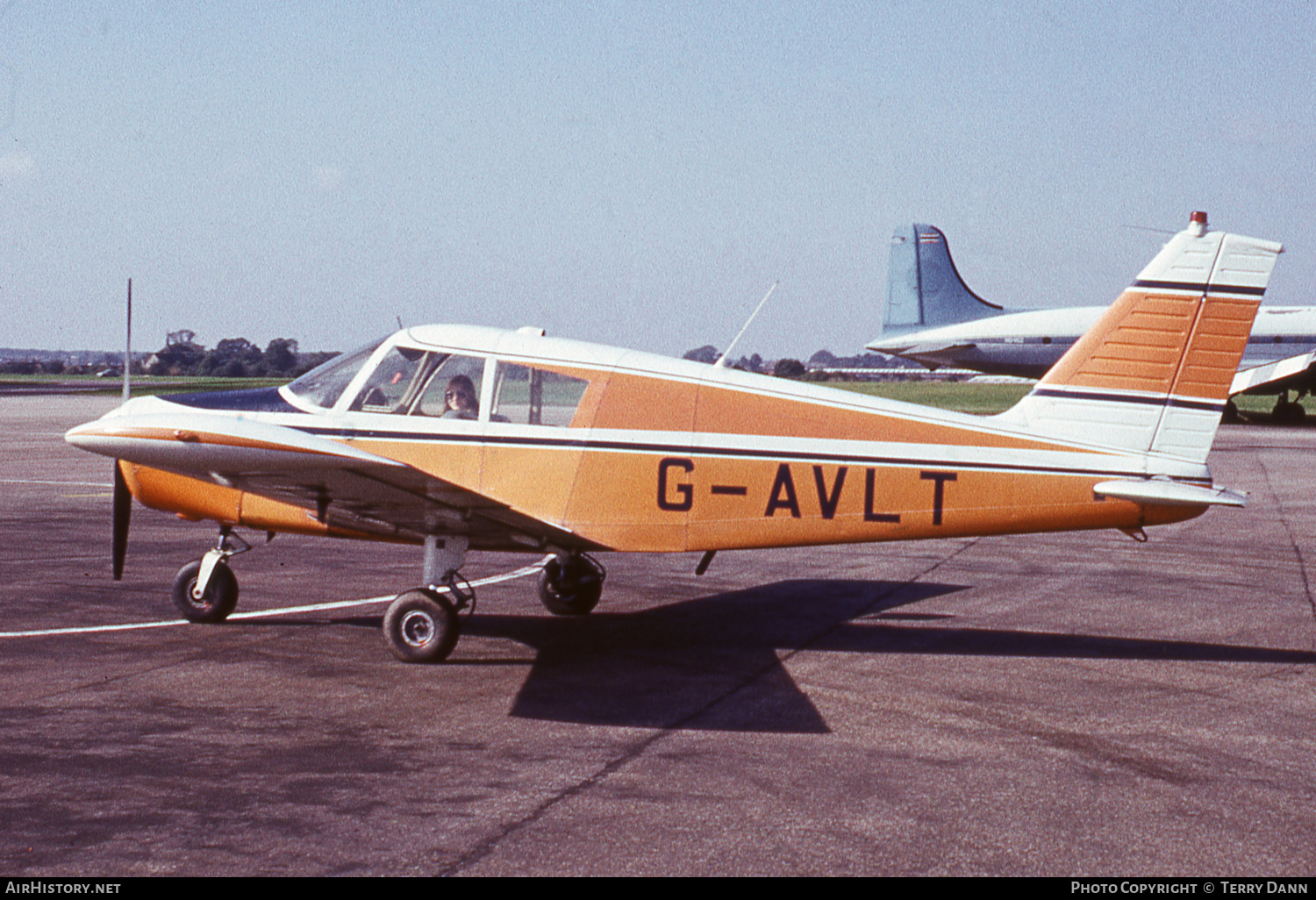 Aircraft Photo of G-AVLT | Piper PA-28-140 Cherokee | AirHistory.net #820975
