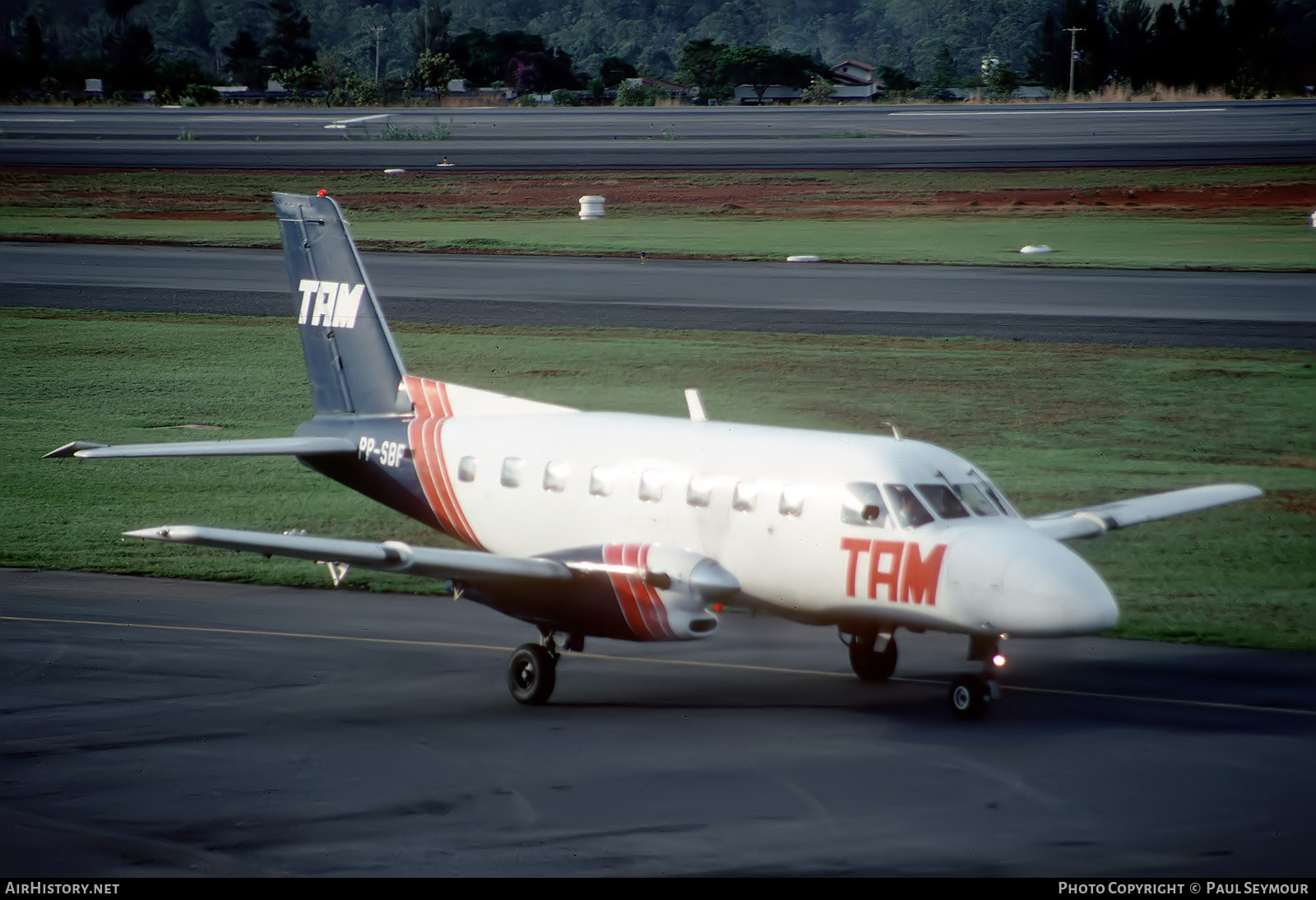 Aircraft Photo of PP-SBF | Embraer EMB-110C Bandeirante | TAM Linhas Aéreas | AirHistory.net #821117