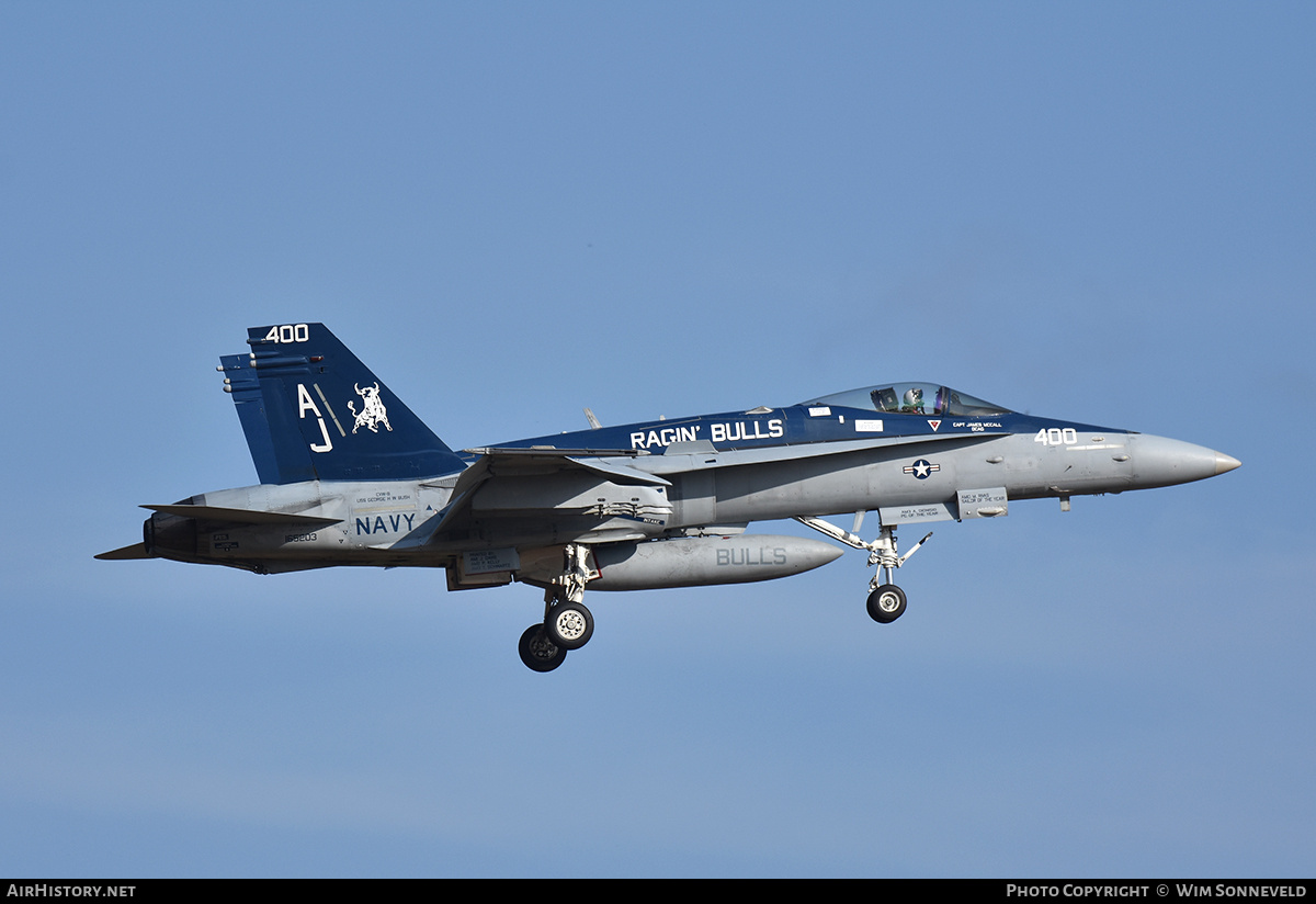 Aircraft Photo of 165203 | McDonnell Douglas F/A-18C Hornet | USA - Marines | AirHistory.net #821124