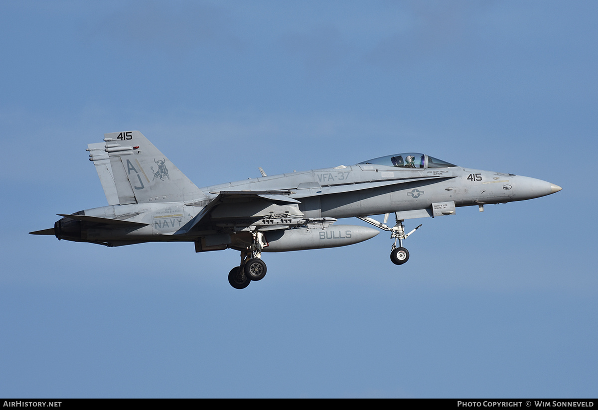Aircraft Photo of 165172 | McDonnell Douglas F/A-18C Hornet | USA - Navy | AirHistory.net #821126