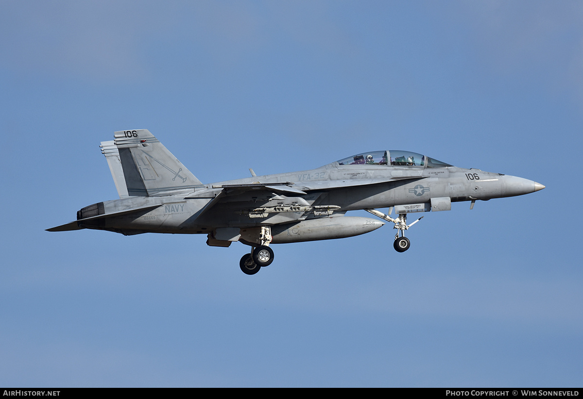 Aircraft Photo of 166669 | Boeing F/A-18F Super Hornet | USA - Navy | AirHistory.net #821142
