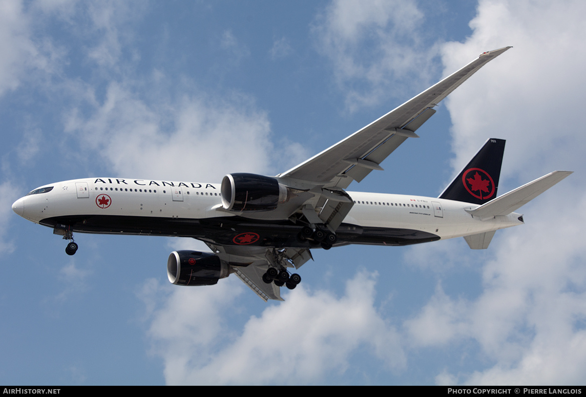 Aircraft Photo of C-FIUJ | Boeing 777-233/LR | Air Canada | AirHistory.net #821190