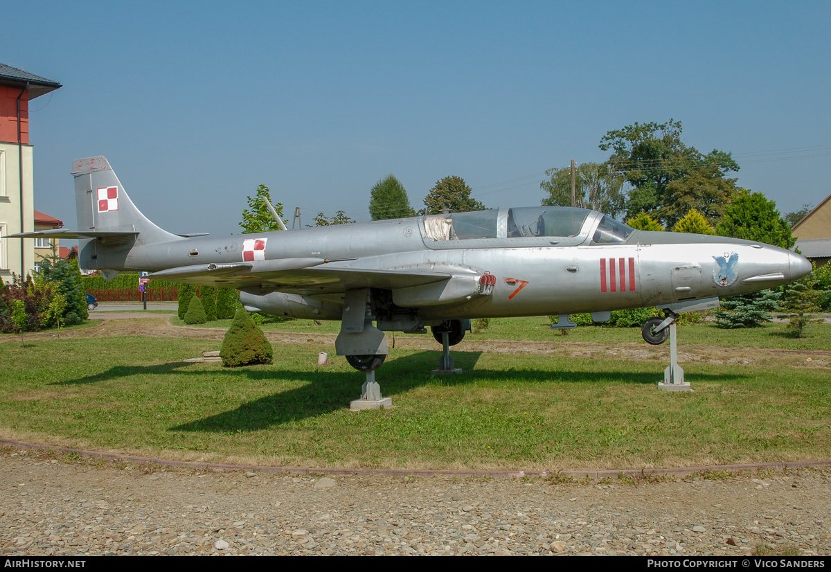 Aircraft Photo of 1111 | PZL-Mielec TS-11 Iskra bis D | Poland - Air Force | AirHistory.net #821351