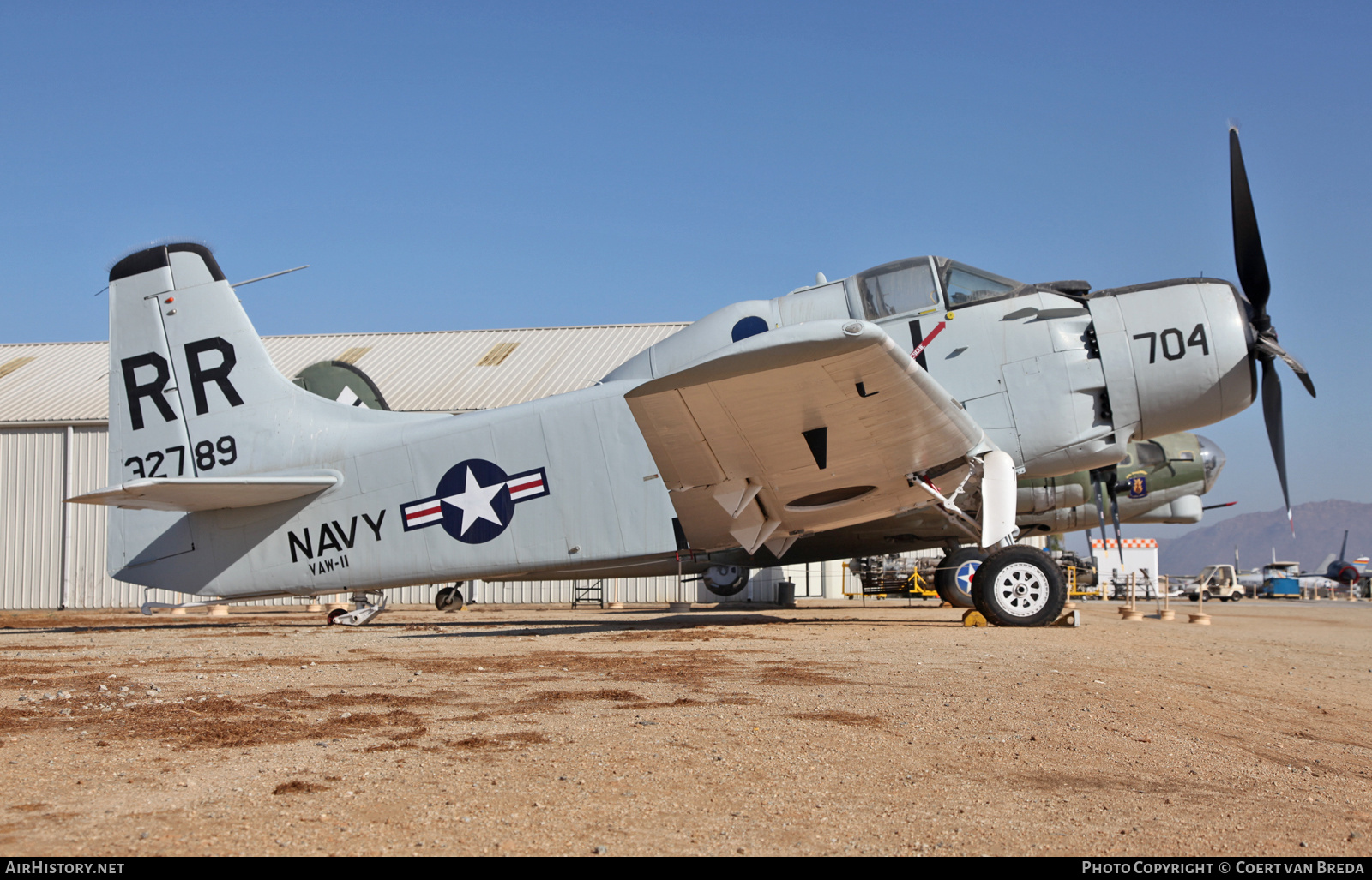 Aircraft Photo of 132789 / 32789 | Douglas EA-1E Skyraider | USA - Navy | AirHistory.net #821395