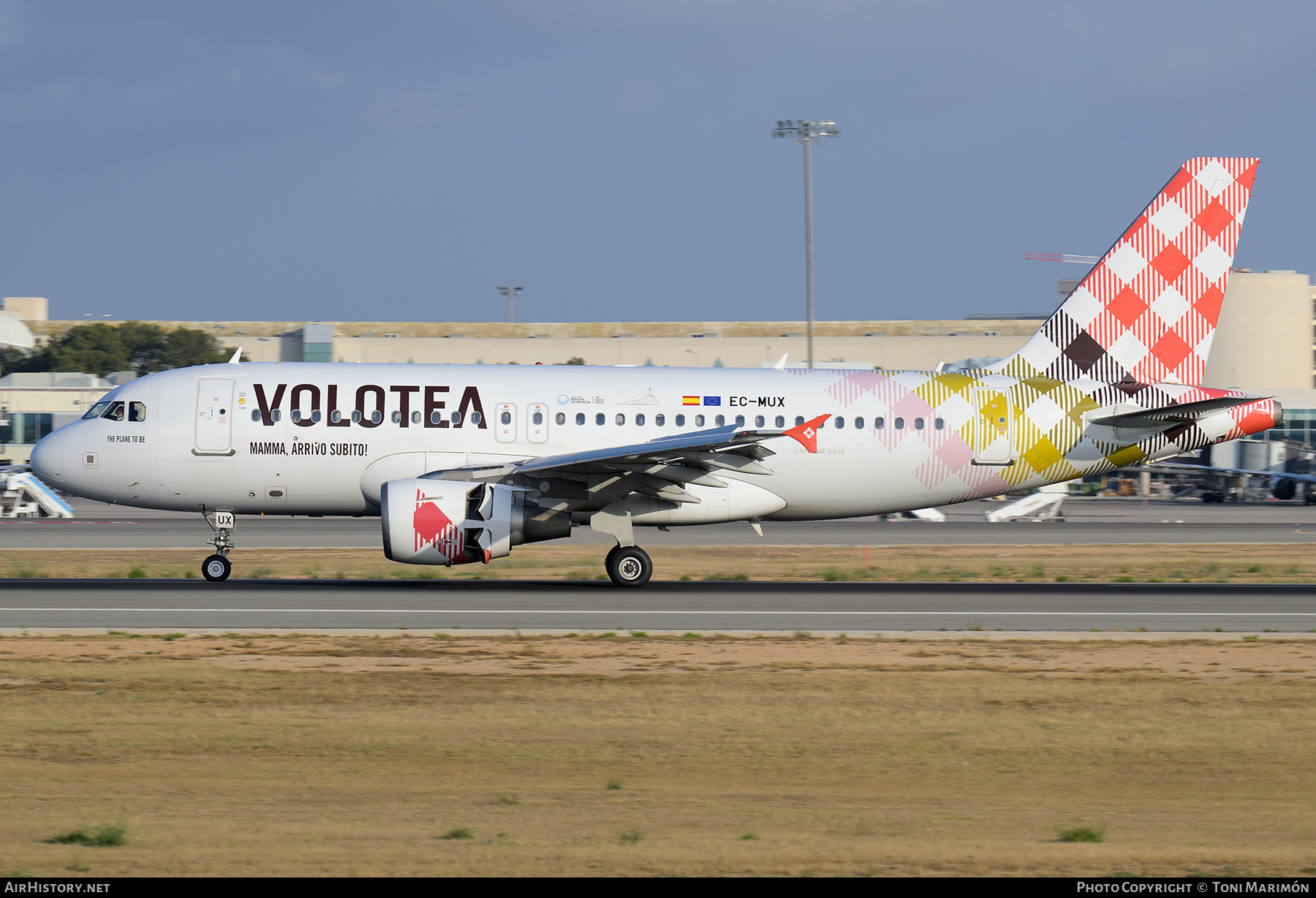 Aircraft Photo of EC-MUX | Airbus A319-111 | Volotea | AirHistory.net #821511