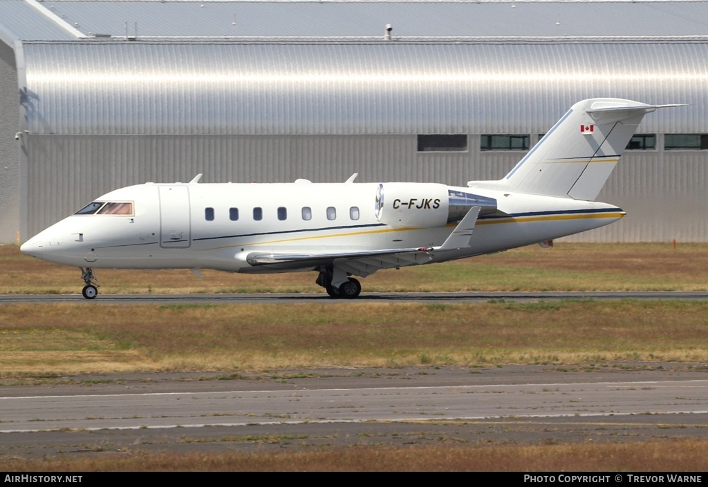 Aircraft Photo of C-FJKS | Bombardier Challenger 605 (CL-600-2B16) | AirHistory.net #821559