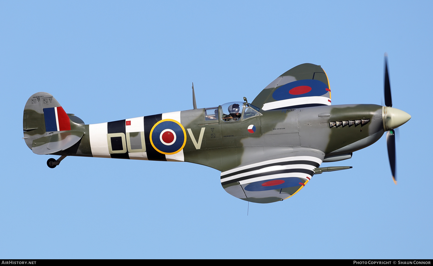 Aircraft Photo of G-BRRA | Supermarine 361 Spitfire LF9C | UK - Air Force | AirHistory.net #821678