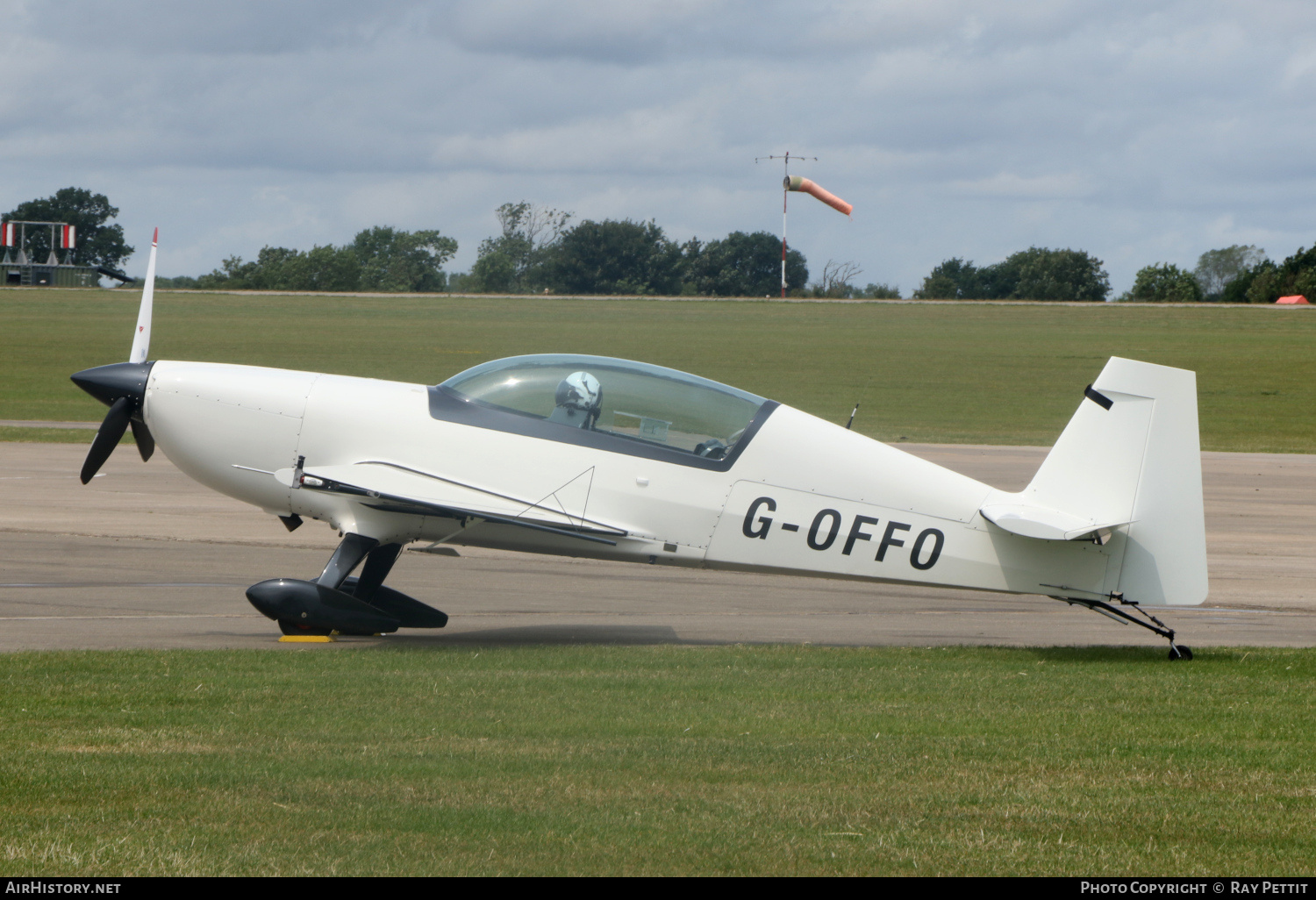 Aircraft Photo of G-OFFO | Extra EA-300L | AirHistory.net #821703