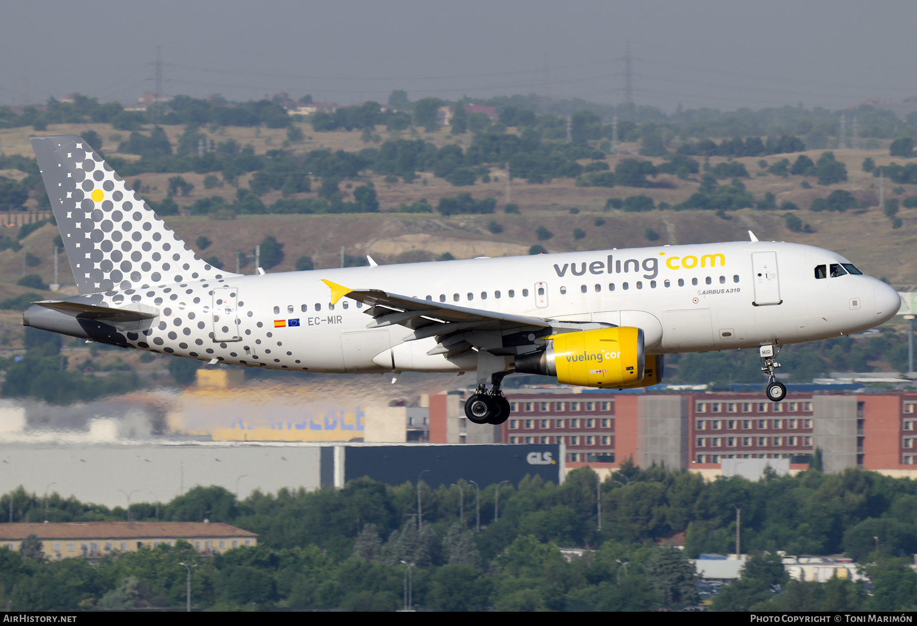 Aircraft Photo of EC-MIR | Airbus A319-111 | Vueling Airlines | AirHistory.net #821776