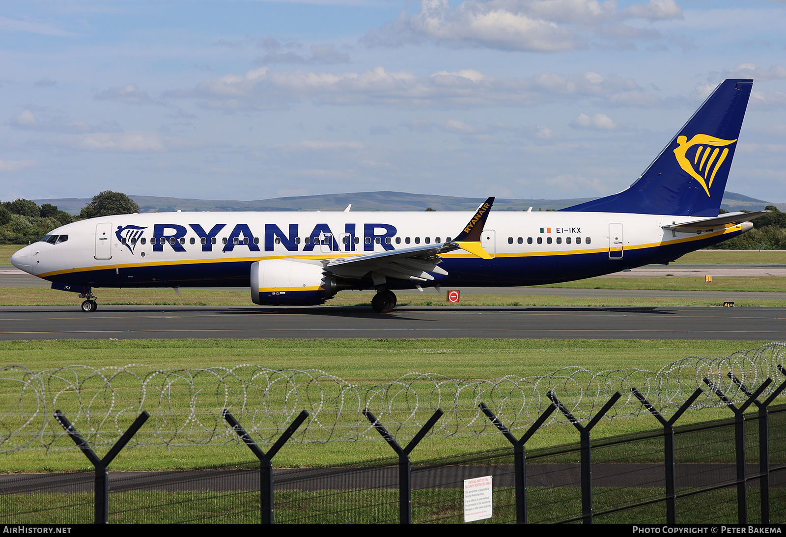 Aircraft Photo of EI-IKX | Boeing 737-8200 Max 200 | Ryanair | AirHistory.net #821787