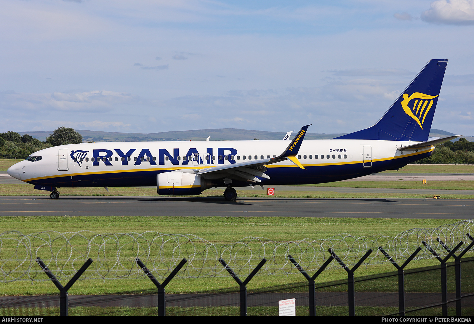 Aircraft Photo of G-RUKG | Boeing 737-8AS | Ryanair | AirHistory.net #821798