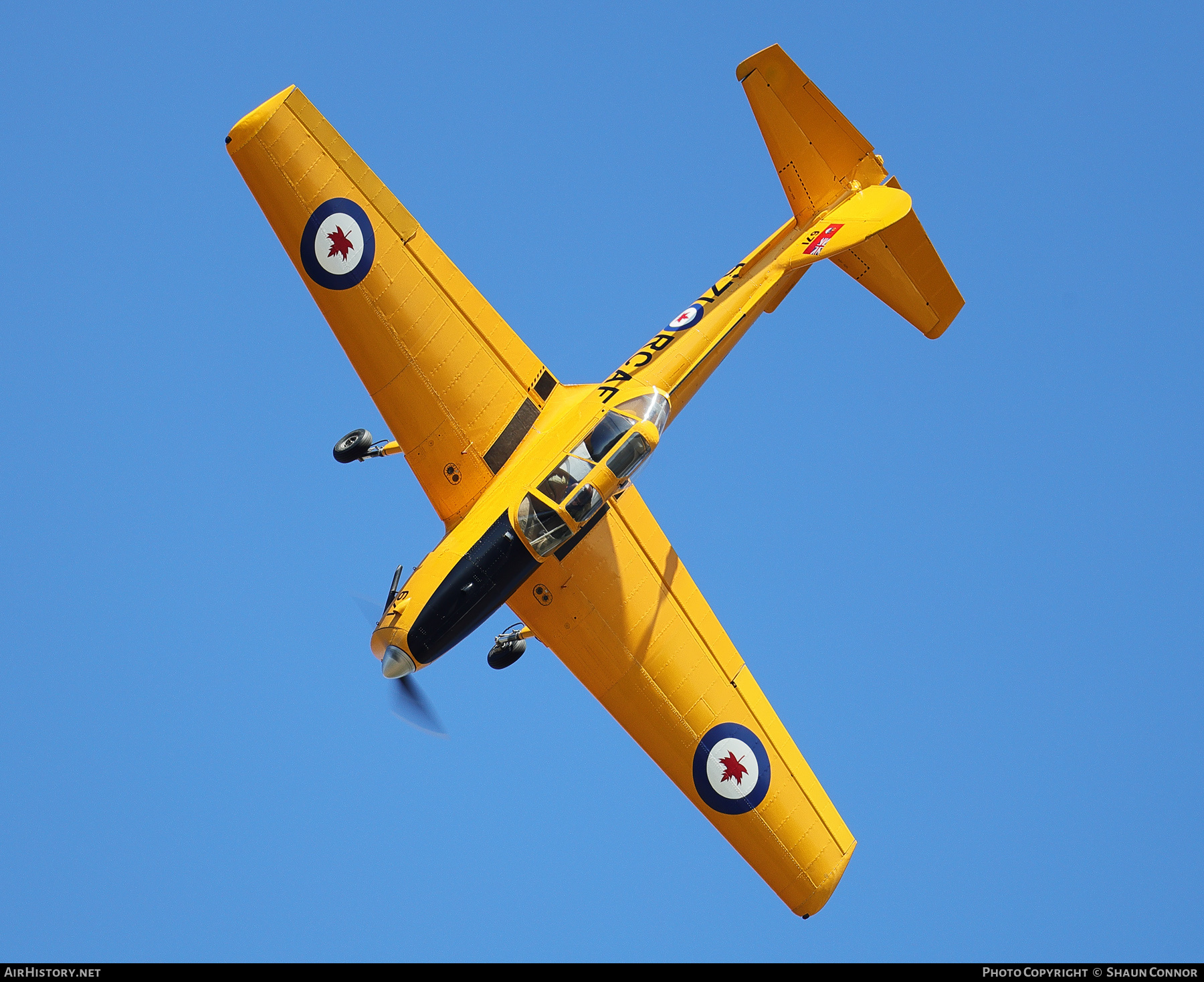 Aircraft Photo of G-BNZC | De Havilland DHC-1 Chipmunk Mk22 | Canada - Air Force | AirHistory.net #821917