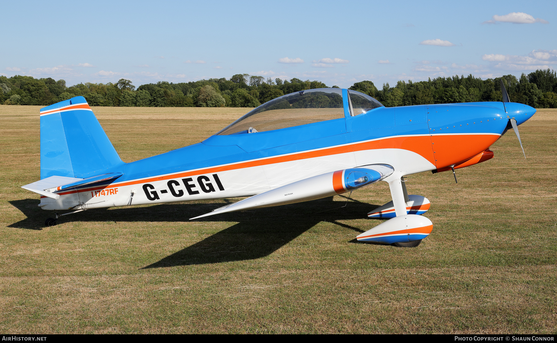 Aircraft Photo of G-CEGI | Van's RV-8 | AirHistory.net #821918