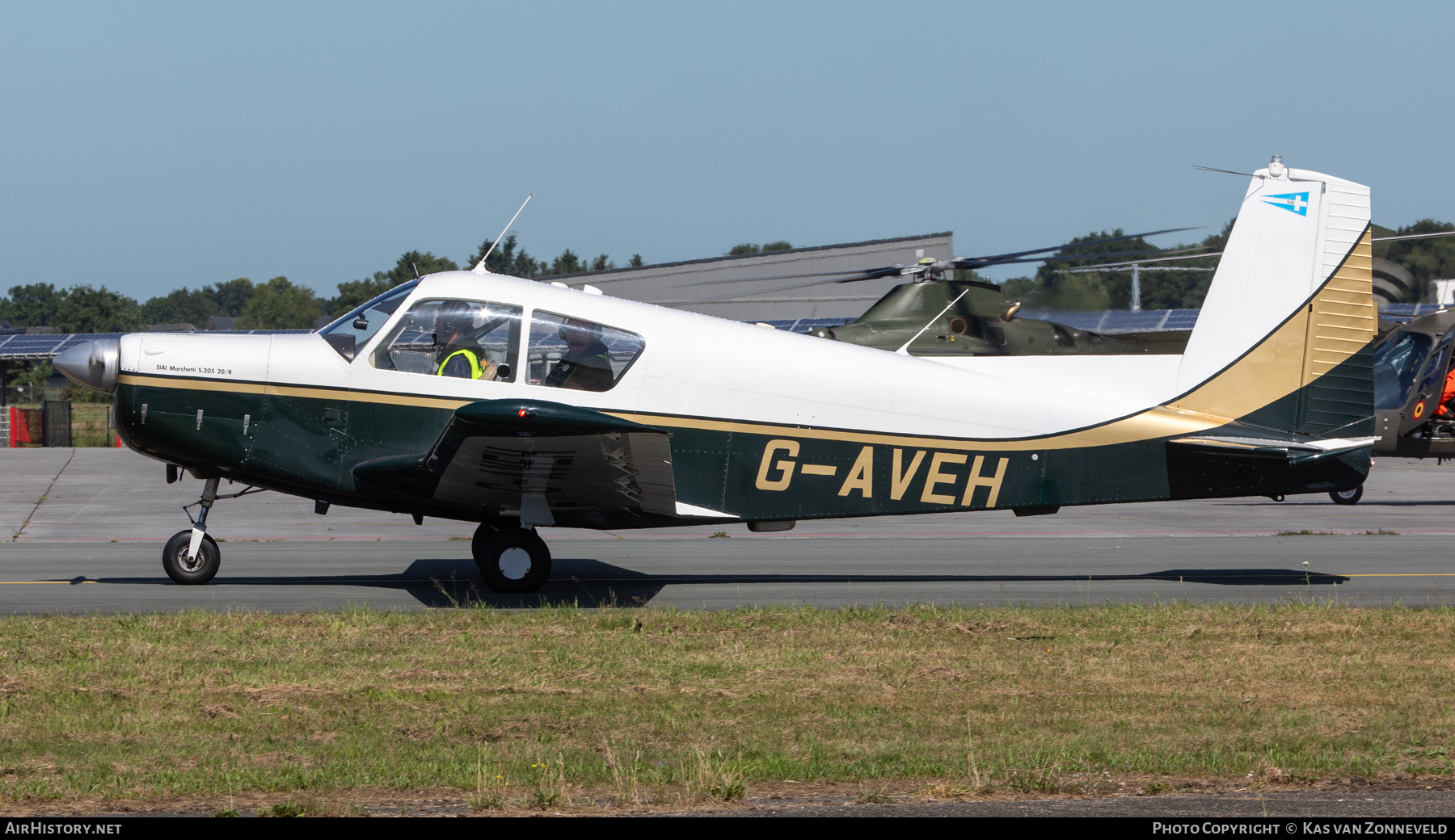 Aircraft Photo of G-AVEH | SIAI-Marchetti S-205-20R | AirHistory.net #821966