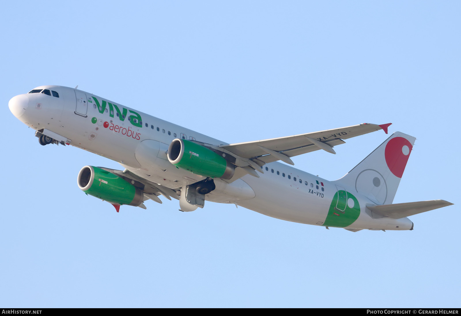 Aircraft Photo of XA-VYD | Airbus A320-232 | Viva Aerobús | AirHistory.net #821985