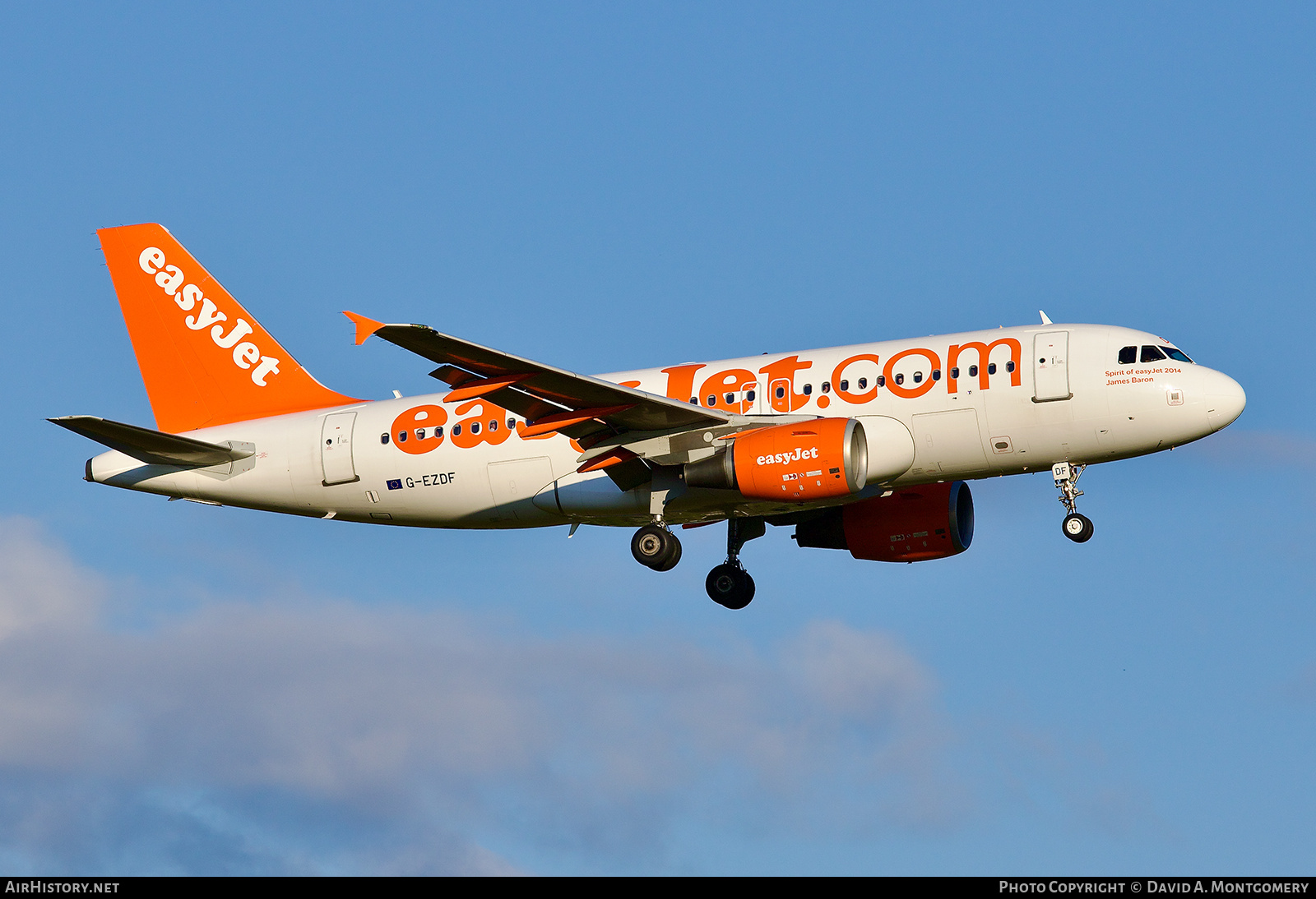 Aircraft Photo of G-EZDF | Airbus A319-111 | EasyJet | AirHistory.net #822054