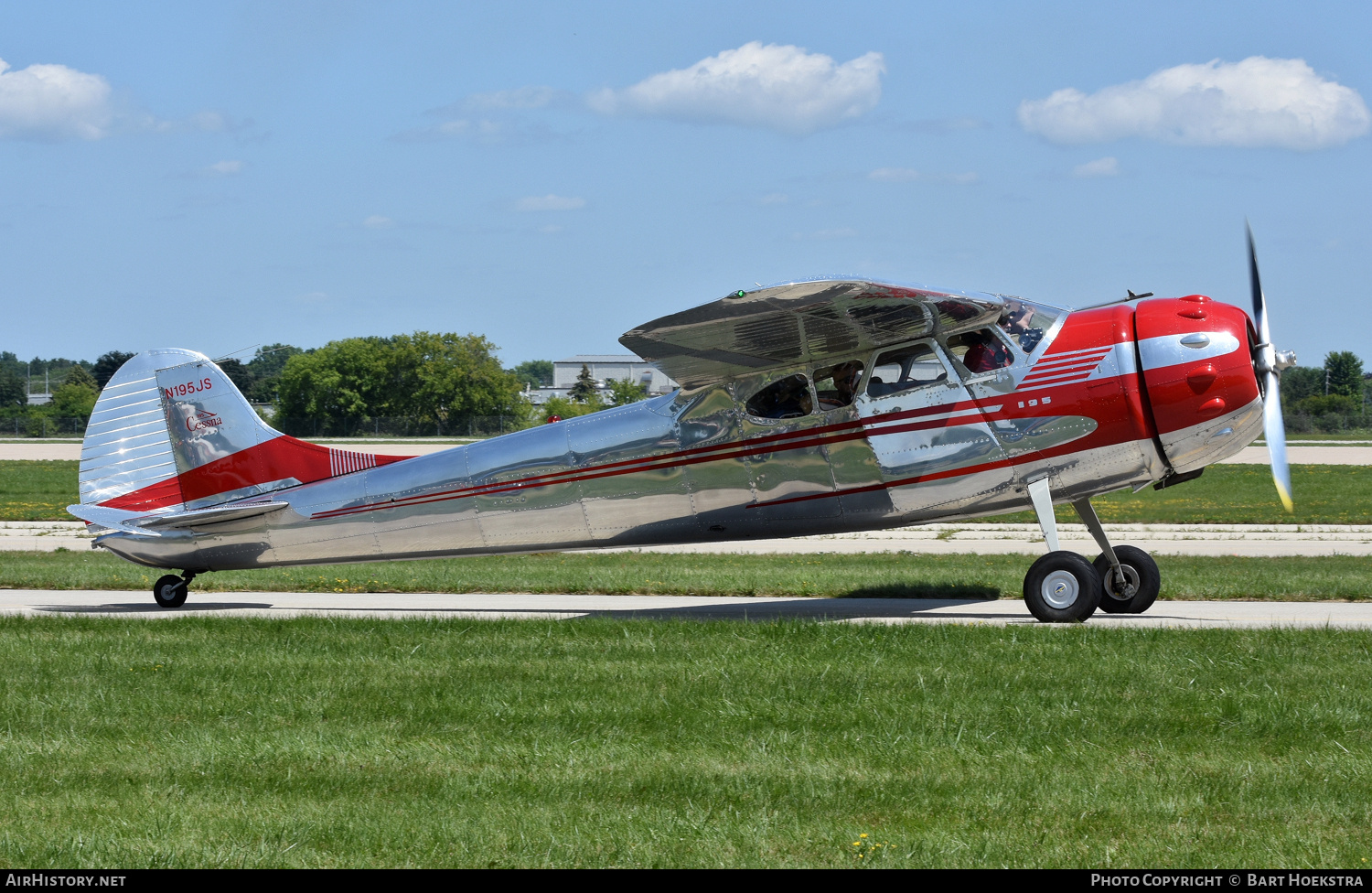 Aircraft Photo of N195JS | Cessna 195 | AirHistory.net #822084