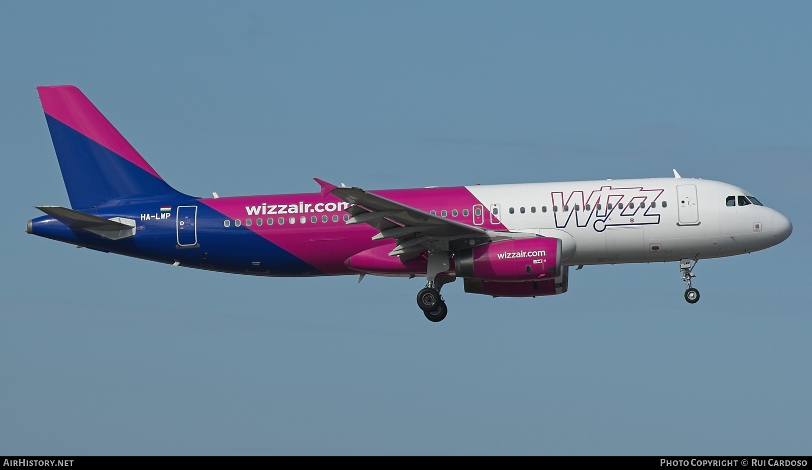 Aircraft Photo of HA-LWP | Airbus A320-232 | Wizz Air | AirHistory.net #822093