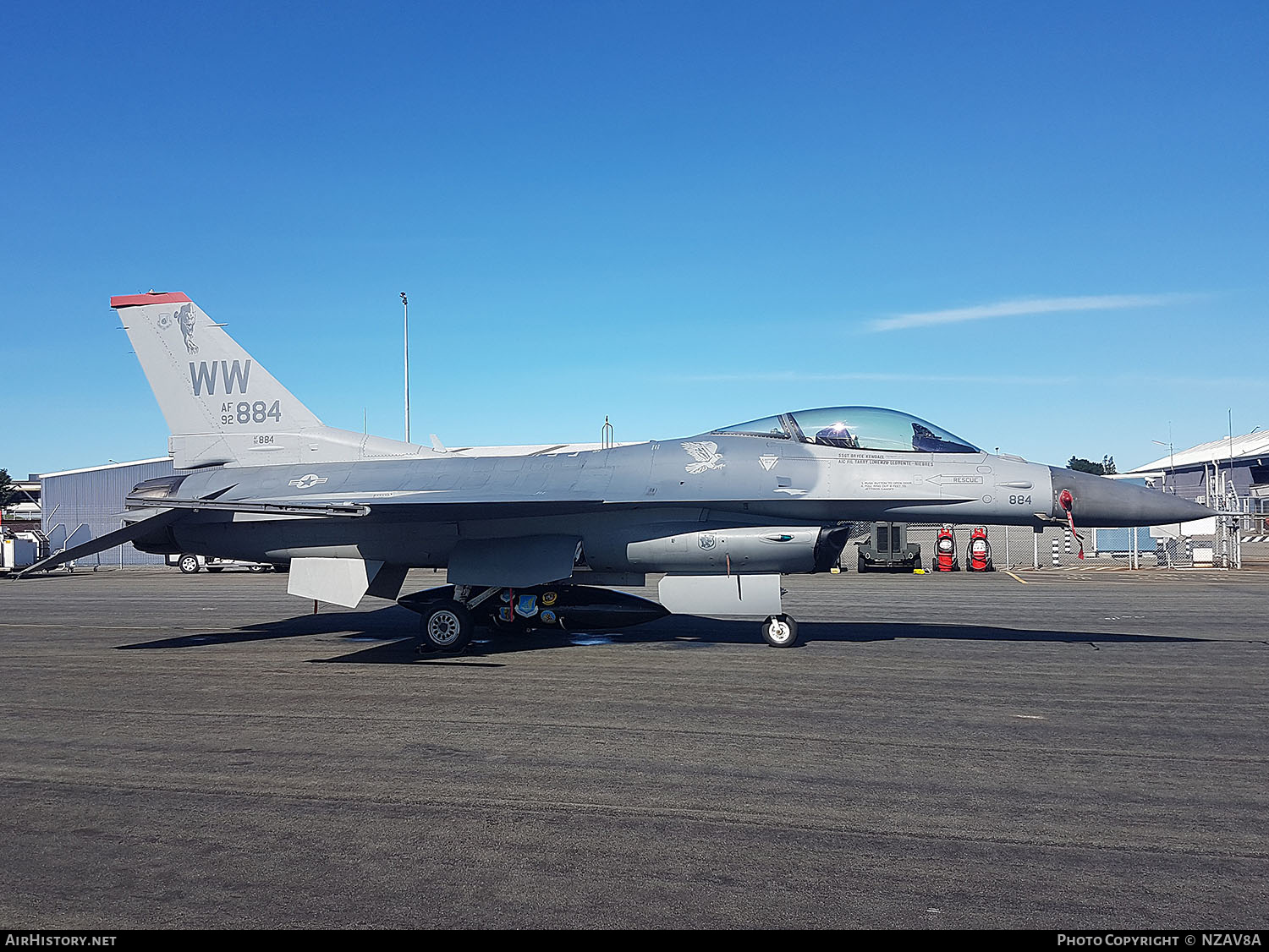 Aircraft Photo of 92-3884 / AF92-884 | Lockheed F-16CM Fighting Falcon | USA - Air Force | AirHistory.net #822138
