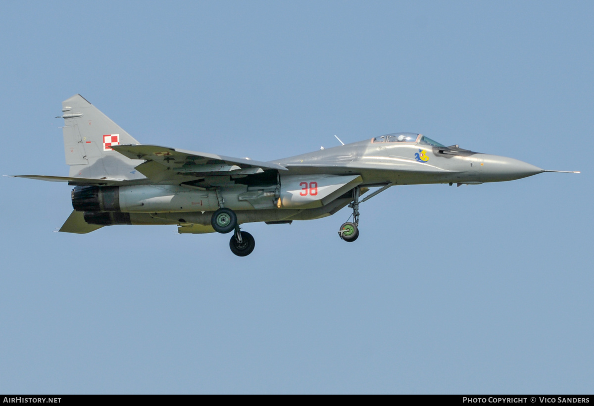 Aircraft Photo of 38 | Mikoyan-Gurevich MiG-29M | Poland - Air Force | AirHistory.net #822150