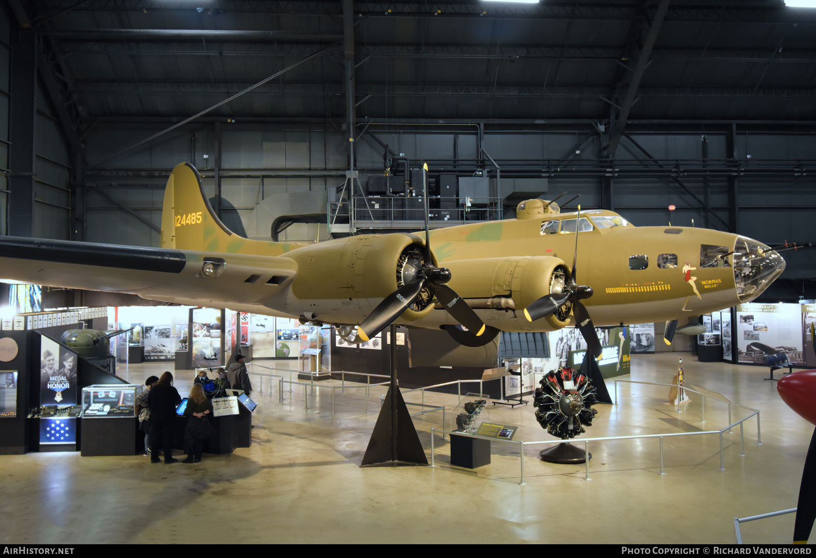 Aircraft Photo of 41-24485 / 124485 | Boeing B-17F Flying Fortress | USA - Air Force | AirHistory.net #822229