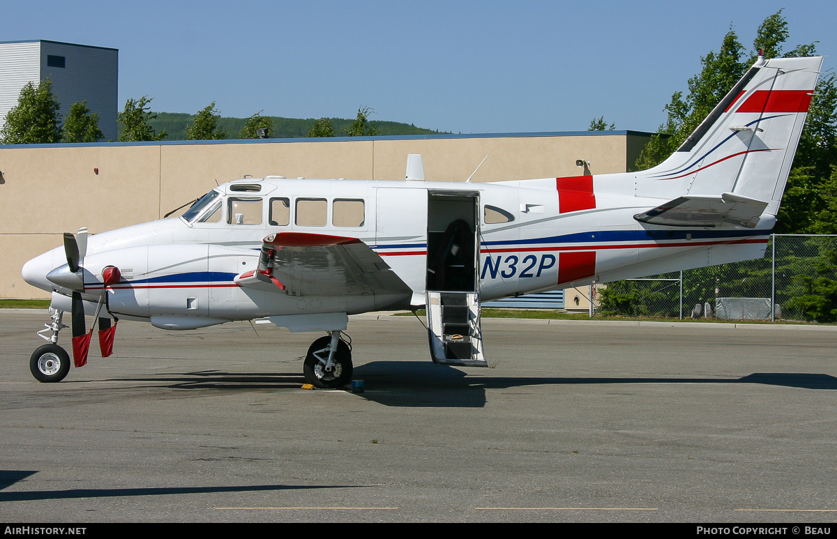 Aircraft Photo of N32P | Beech U-21A Ute | AirHistory.net #822237