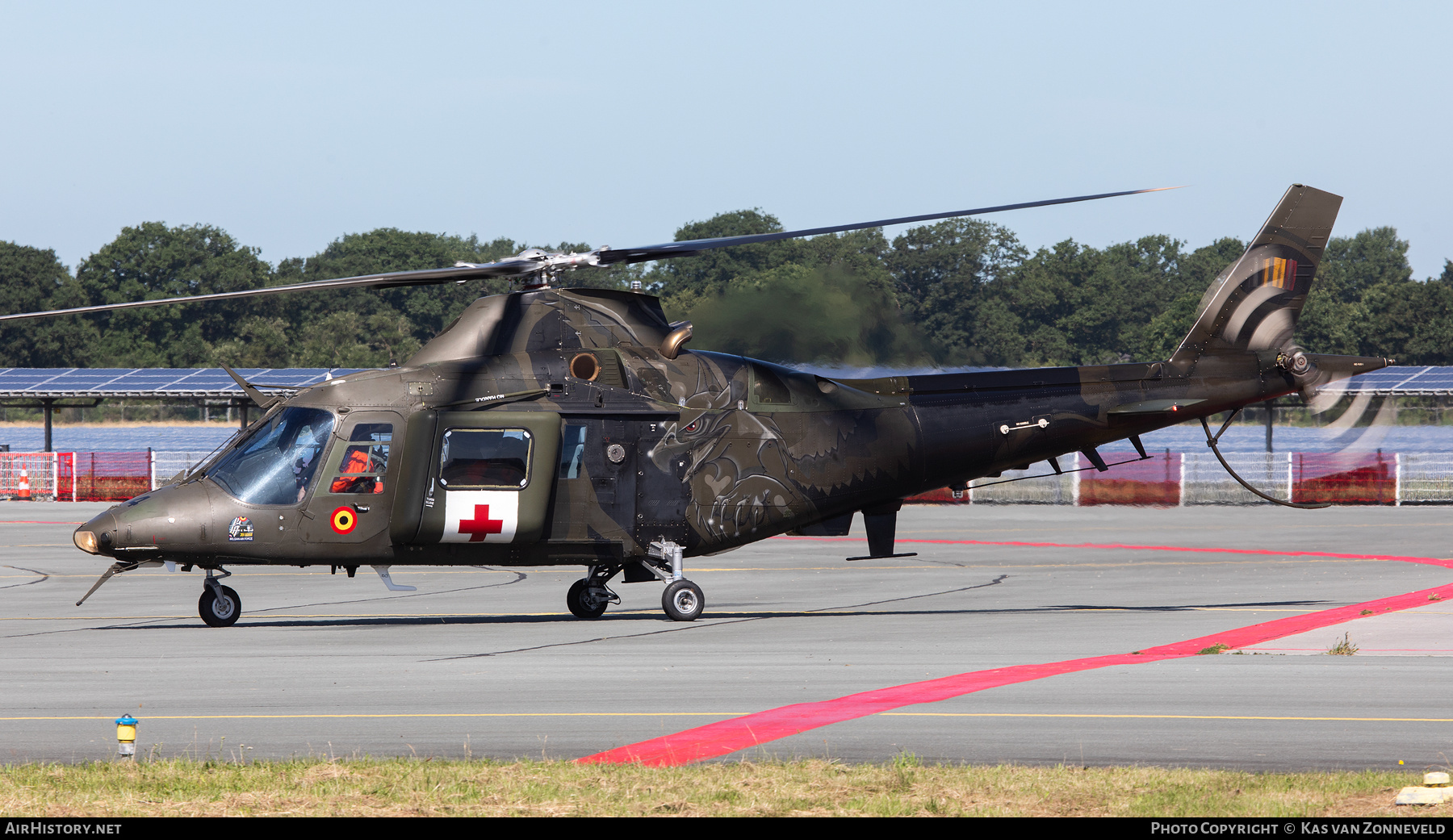 Aircraft Photo of H24 | Agusta A-109HO (A-109BA) | Belgium - Air Force | AirHistory.net #822248