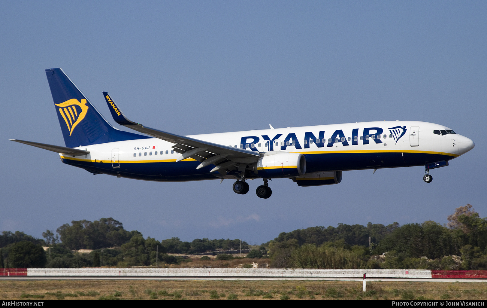 Aircraft Photo of 9H-QAJ | Boeing 737-800 | Ryanair | AirHistory.net #822368