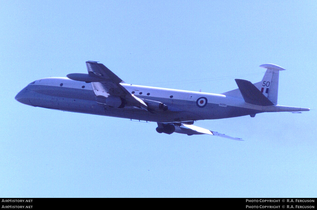 Aircraft Photo of XV250 | Hawker Siddeley HS-801 Nimrod MR.1 | UK - Air Force | AirHistory.net #822523