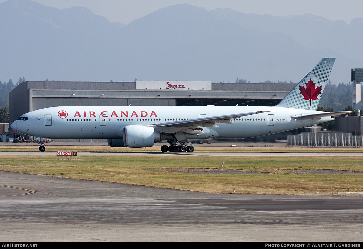 Aircraft Photo of C-FIUA | Boeing 777-233/LR | Air Canada | AirHistory.net #822730