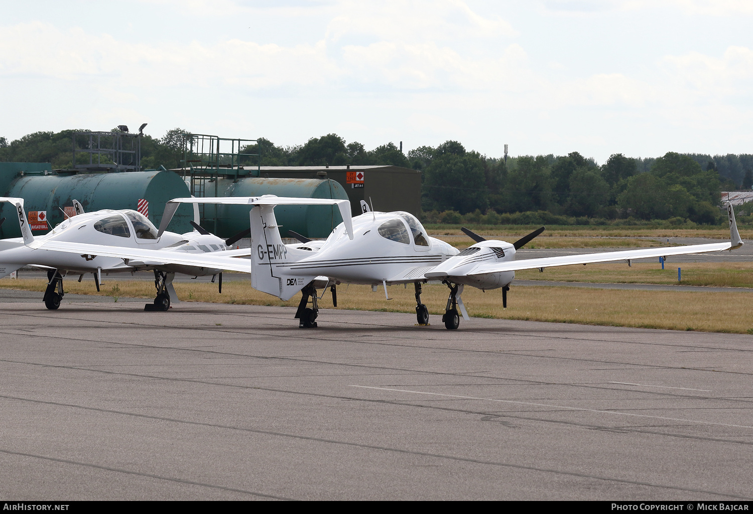 Aircraft Photo of G-EMPP | Diamond DA42 M Twin Star | DEA Specialised Airborne Operations | AirHistory.net #822786