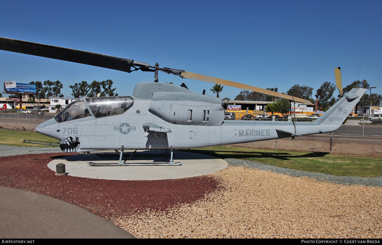 Aircraft Photo of 157784 | Bell AH-1J Sea Cobra (209) | USA - Marines | AirHistory.net #822866