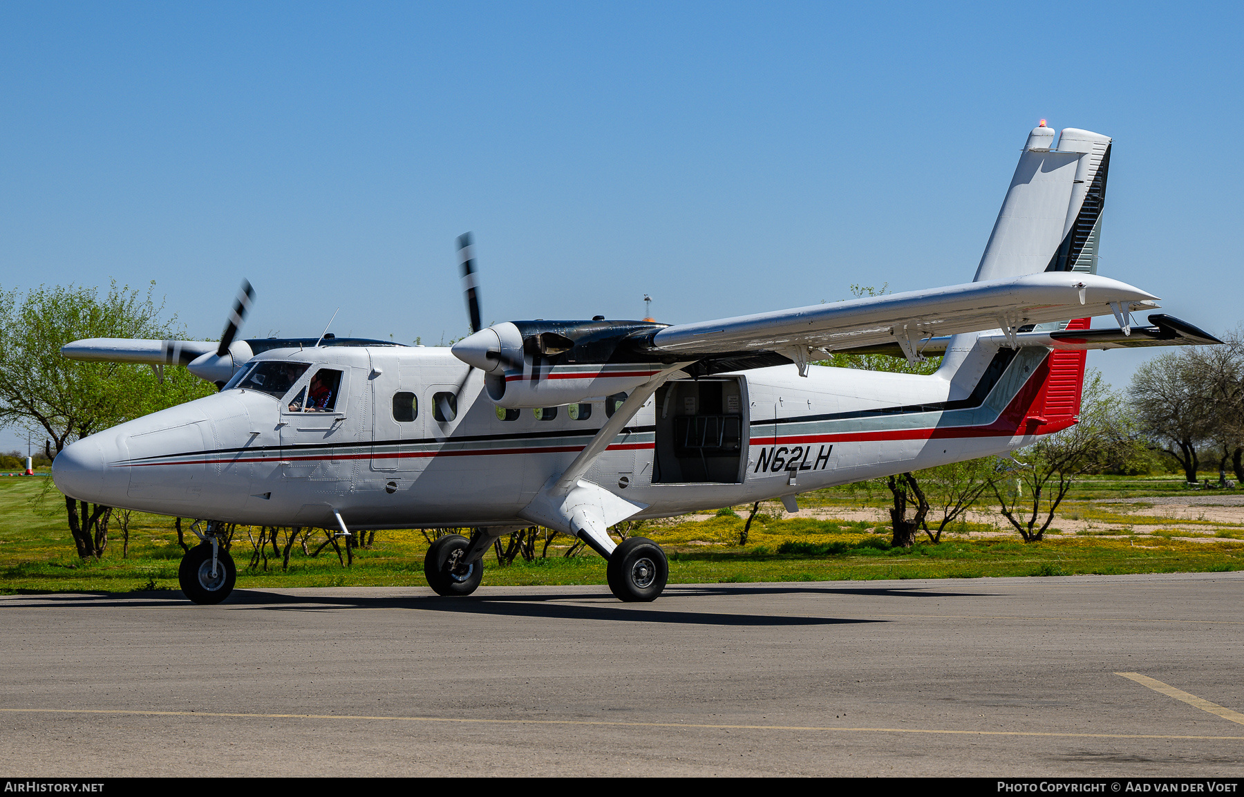 Aircraft Photo of N62LH | De Havilland Canada DHC-6-100 Twin Otter | Skydive Arizona | AirHistory.net #822921