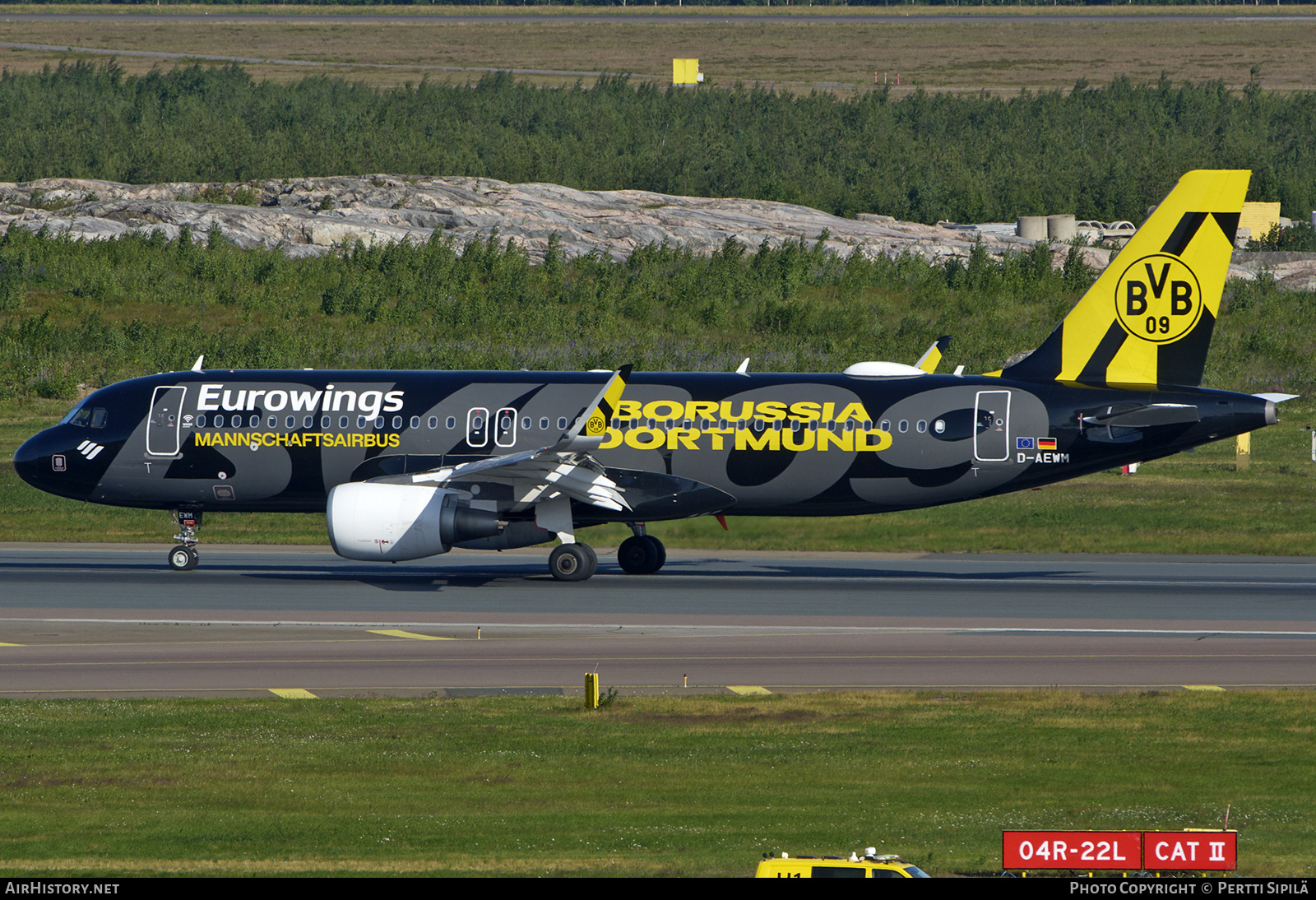 Aircraft Photo of D-AEWM | Airbus A320-214 | Eurowings | AirHistory.net #822941