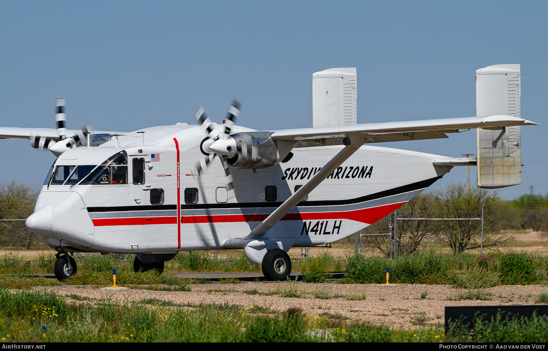 Aircraft Photo of N41LH | Short SC.7 Skyvan 3-100 | Skydive Arizona | AirHistory.net #822967