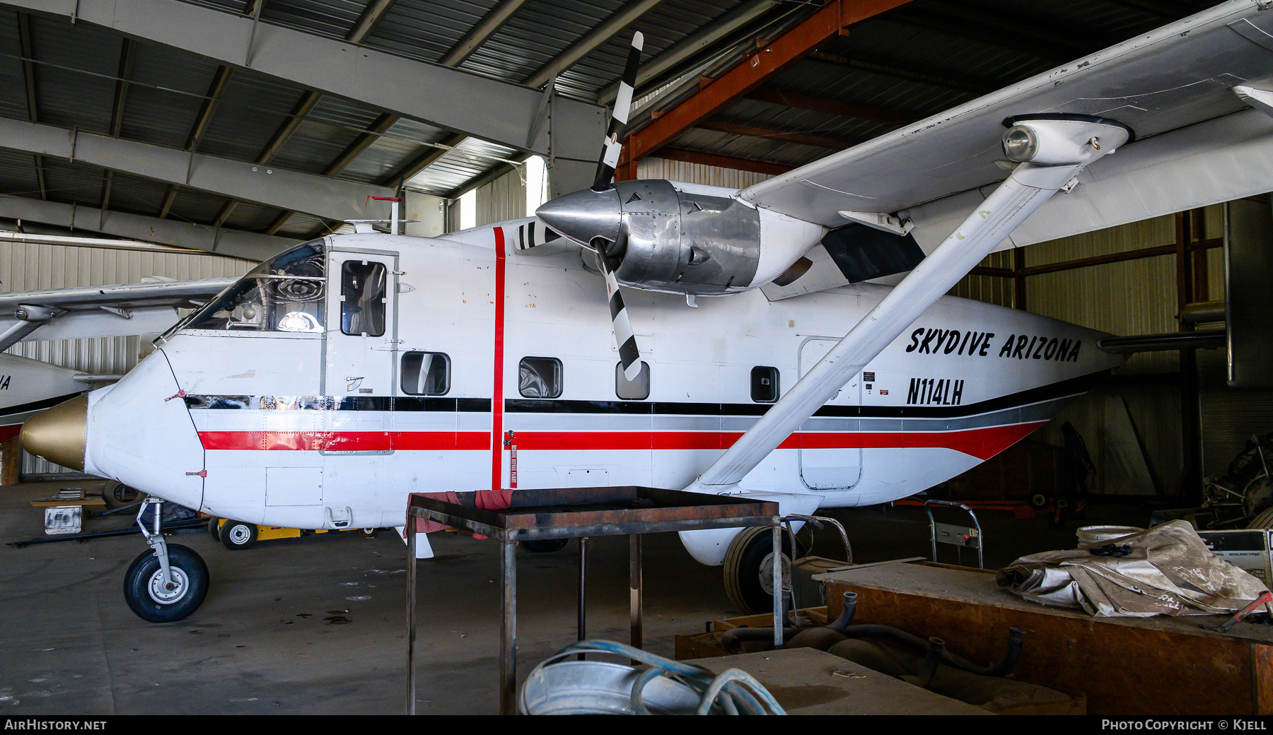 Aircraft Photo of N114LH | Short SC.7 Skyliner 3A-100 | Skydive Arizona | AirHistory.net #823039