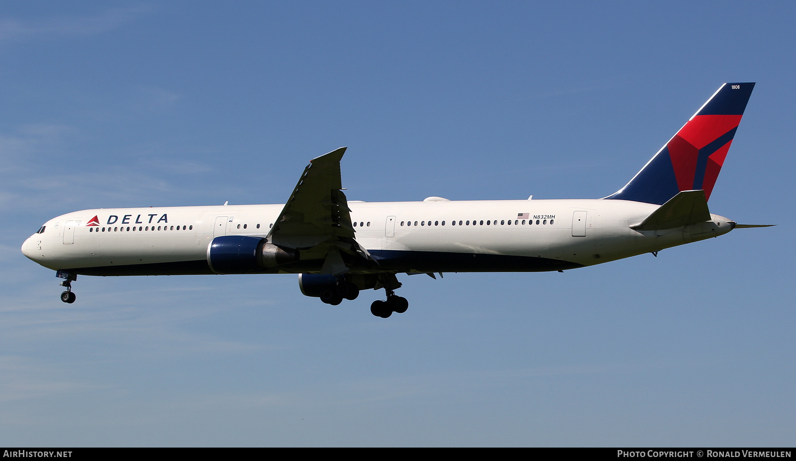Aircraft Photo of N832MH | Boeing 767-432/ER | Delta Air Lines | AirHistory.net #823070