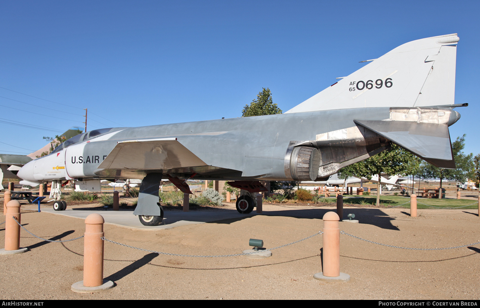 Aircraft Photo of 65-0696 / AF650696 | McDonnell Douglas F-4D Phantom II | USA - Air Force | AirHistory.net #823086